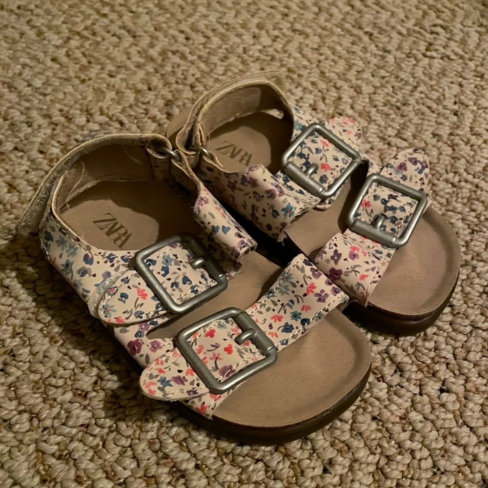 Zara Kids Floral Buckle Sandals - Cream and Multicolor